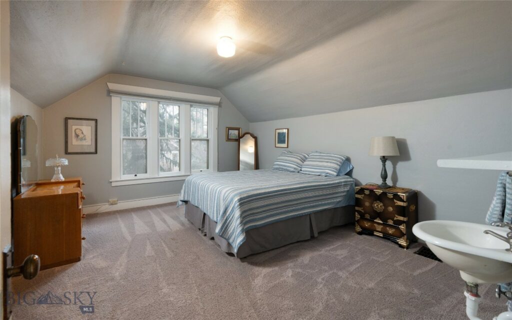 801 S 6th Ave, Bozeman MT 59715