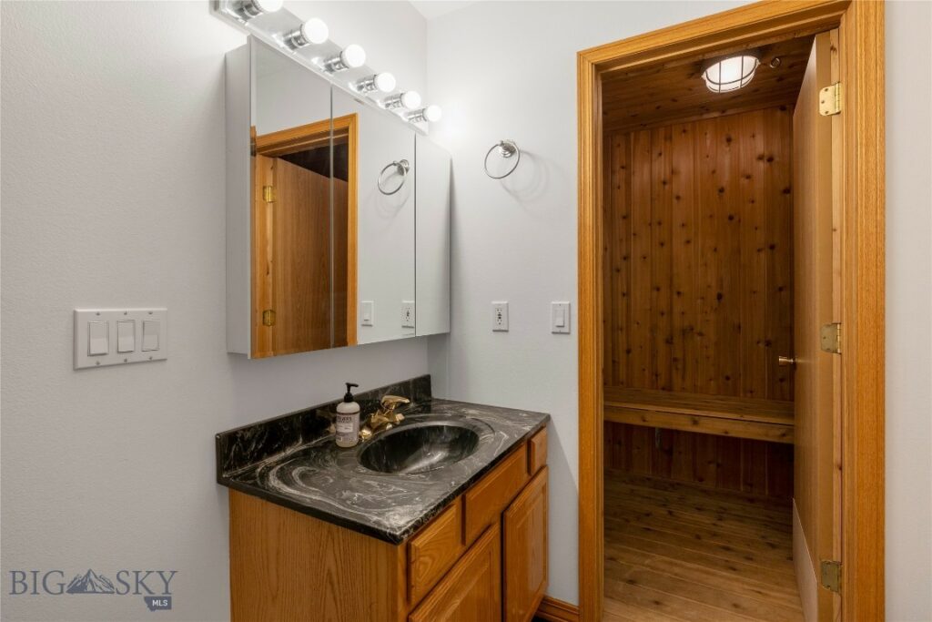 803 N Grand Avenue, Bozeman MT 59715