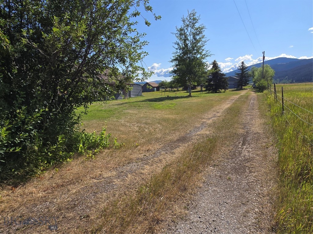 8050 S Leverich Road, Bozeman MT 59715