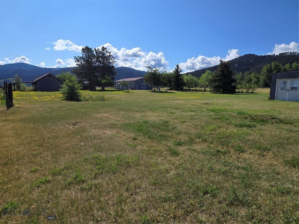 8050 S Leverich Road, Bozeman MT 59715