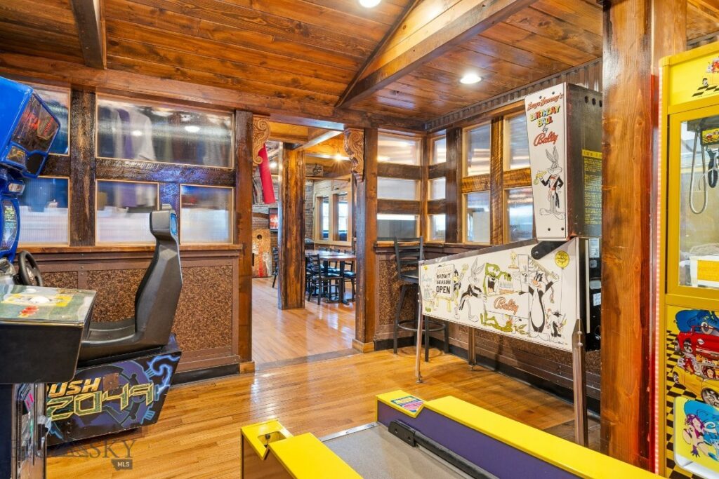 806 N 7th Avenue, Bozeman MT 59715