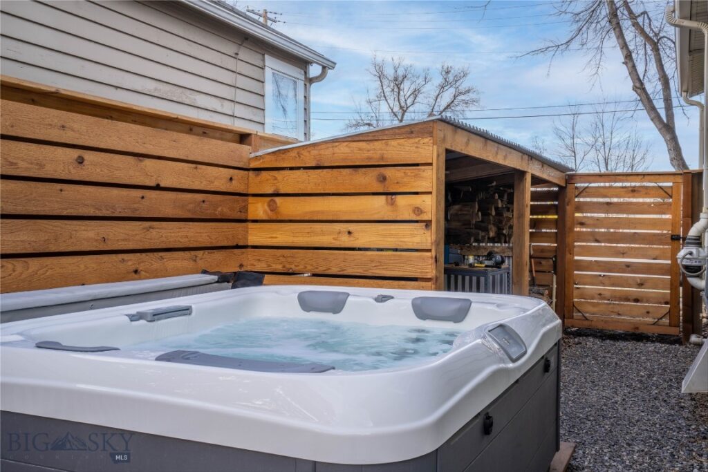 810 N Rouse Avenue, Bozeman MT 59715