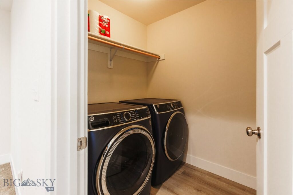 817 Milky Way Drive, Bozeman MT 59718