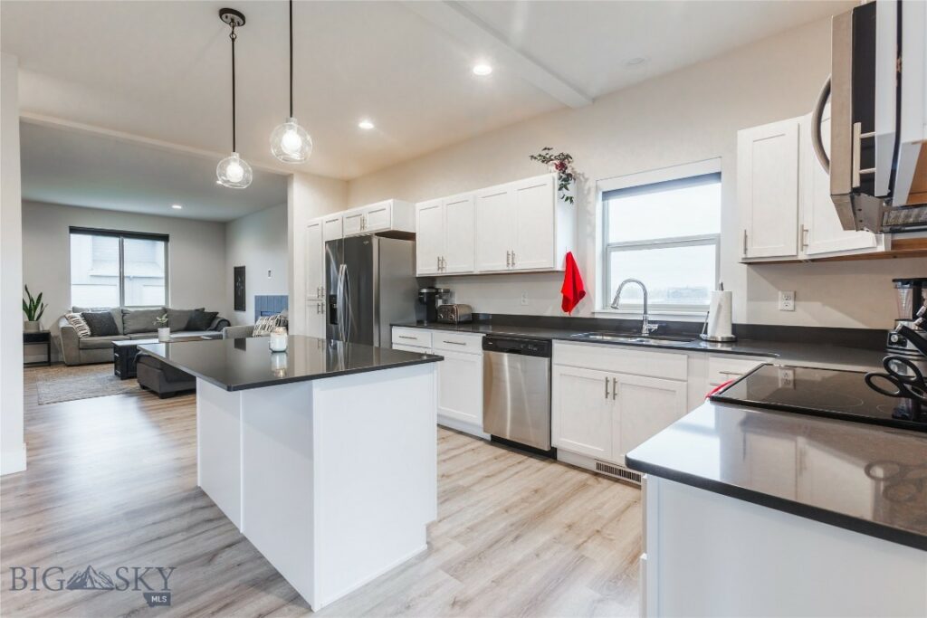 817 Milky Way Drive, Bozeman MT 59718