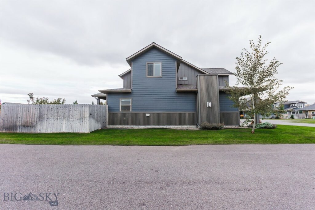 817 Milky Way Drive, Bozeman MT 59718