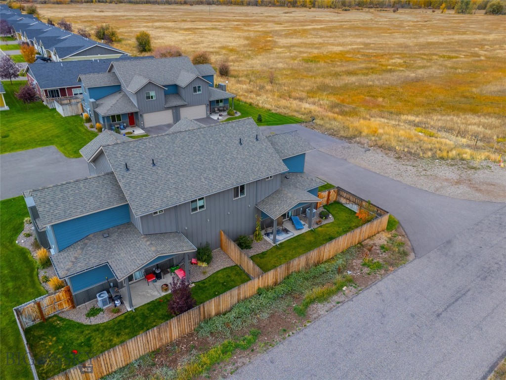 817 Milky Way Drive, Bozeman MT 59718