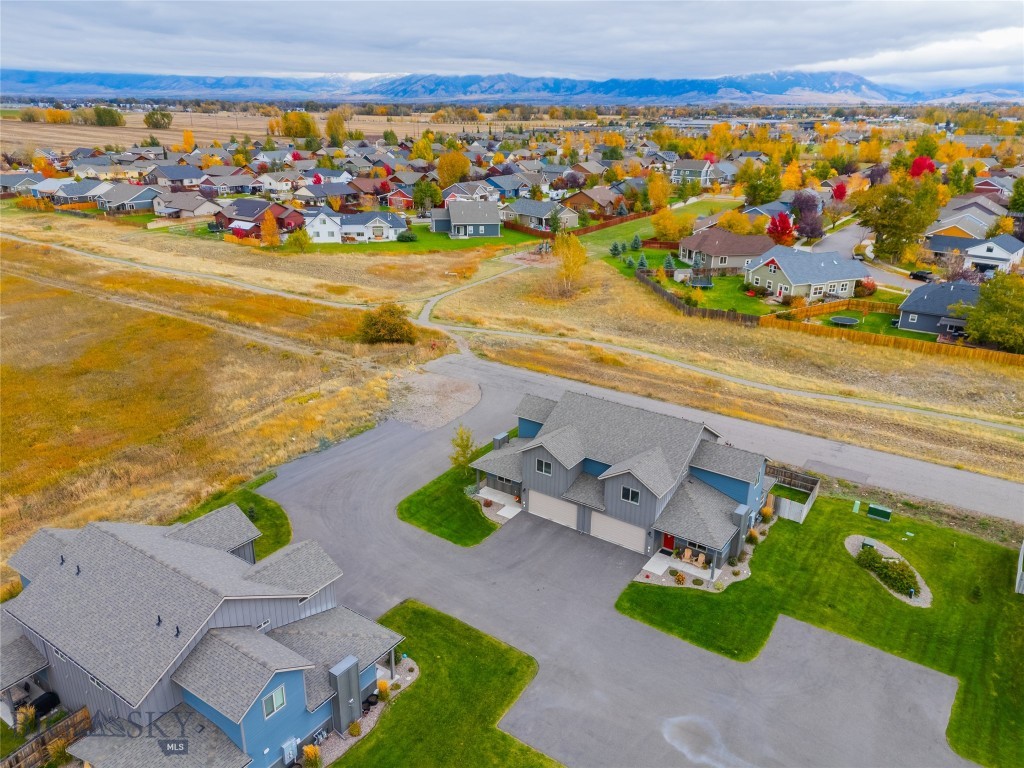 817 Milky Way Drive, Bozeman MT 59718