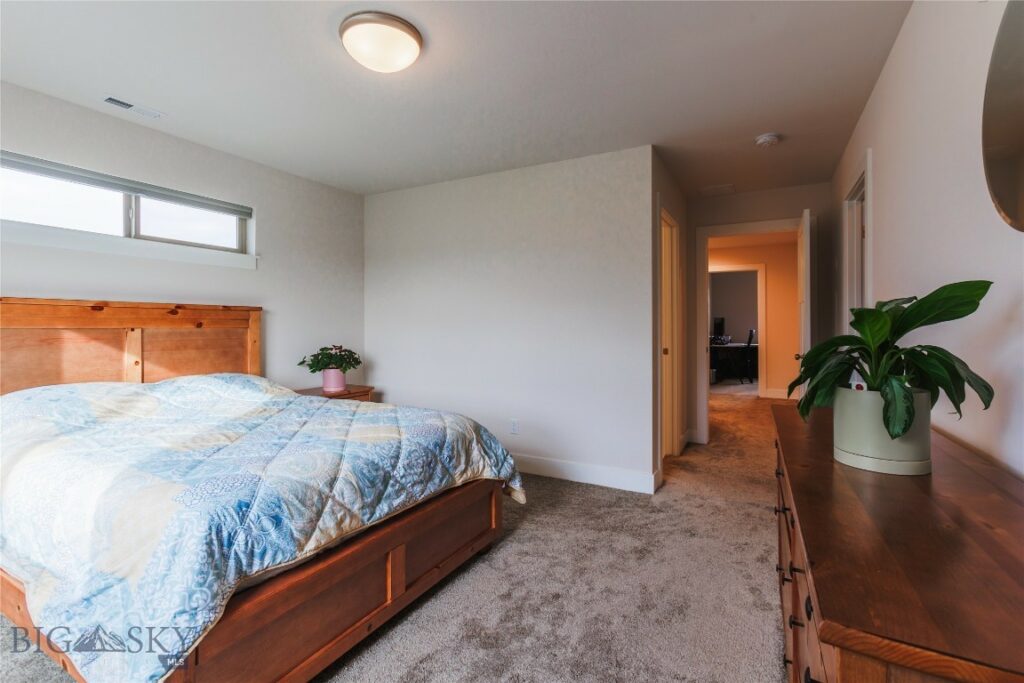 817 Milky Way Drive, Bozeman MT 59718