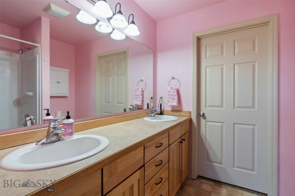 818 Matheson Way, Bozeman MT 59715