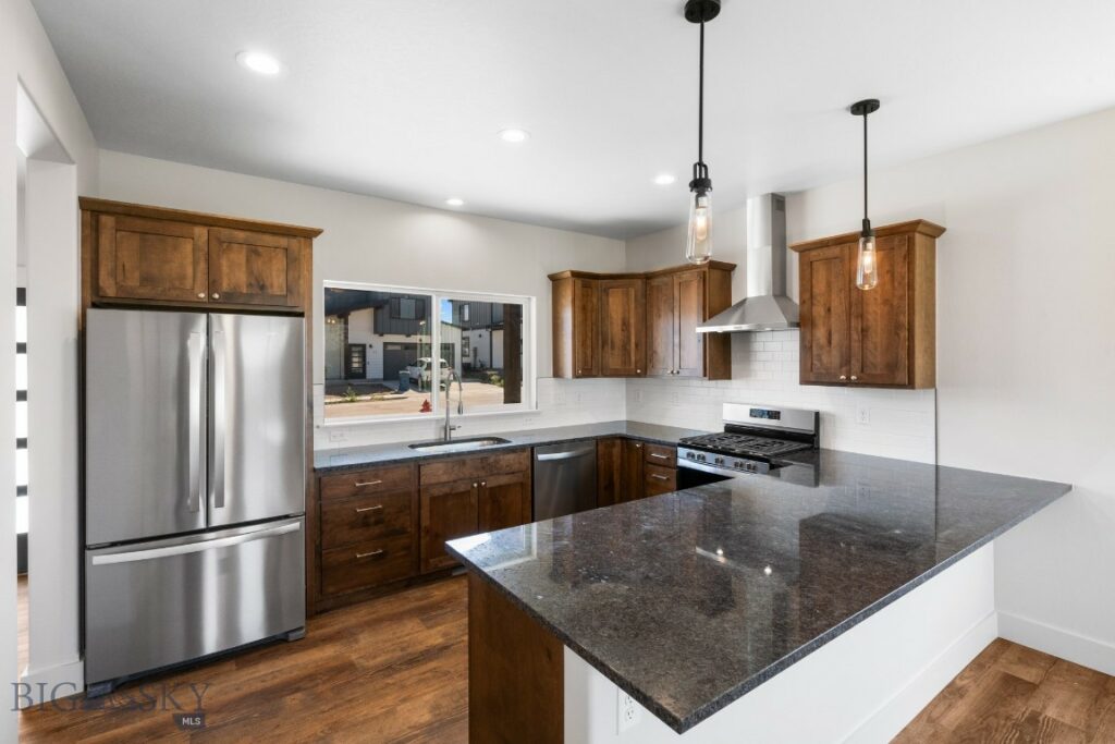 82 Horseshoe Loop, Bozeman MT 59718