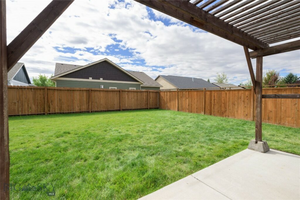 82 Thatch Wood, Bozeman MT 59718