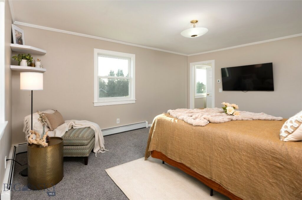 8373 Goldenstein Lane, Bozeman MT 59715