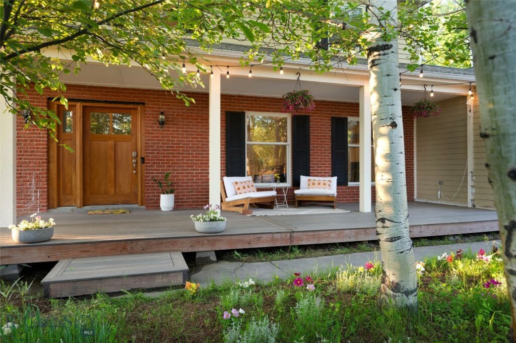 8373 Goldenstein Lane, Bozeman MT 59715