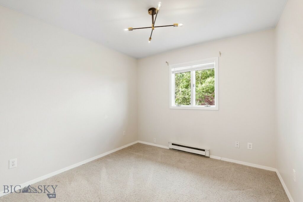8407 Goldenstein, Bozeman MT 59715