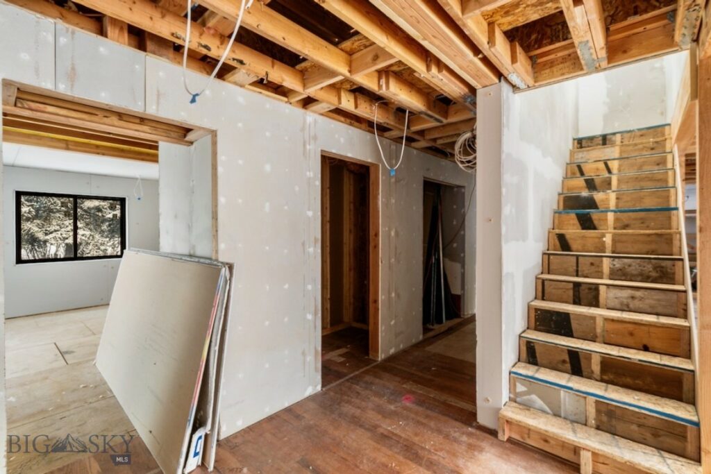 8454 Goldenstein Lane, Bozeman MT 59715