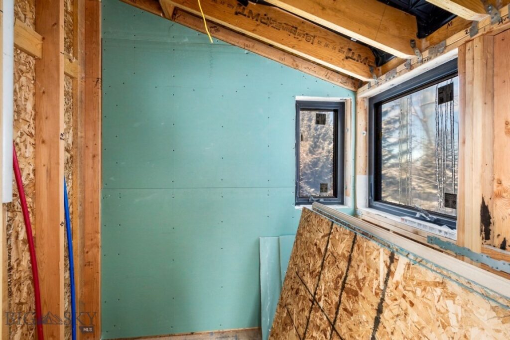 8454 Goldenstein Lane, Bozeman MT 59715