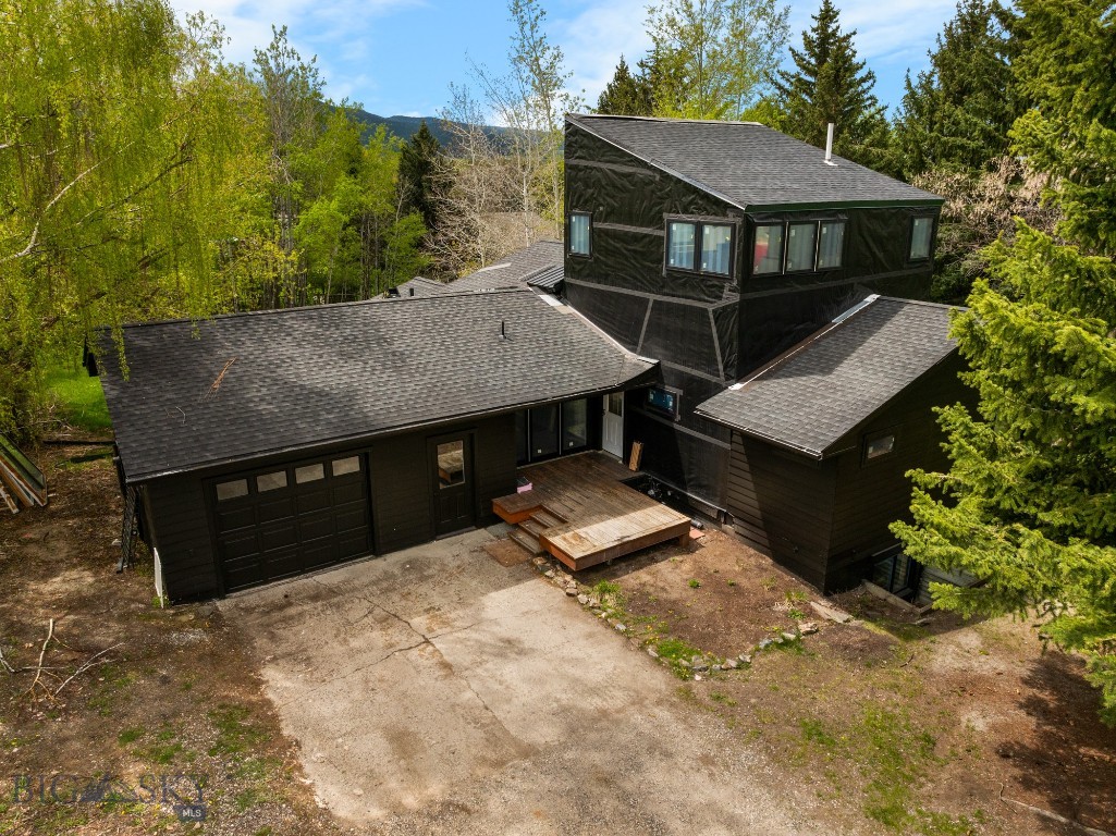 8454 Goldenstein Lane, Bozeman MT 59715