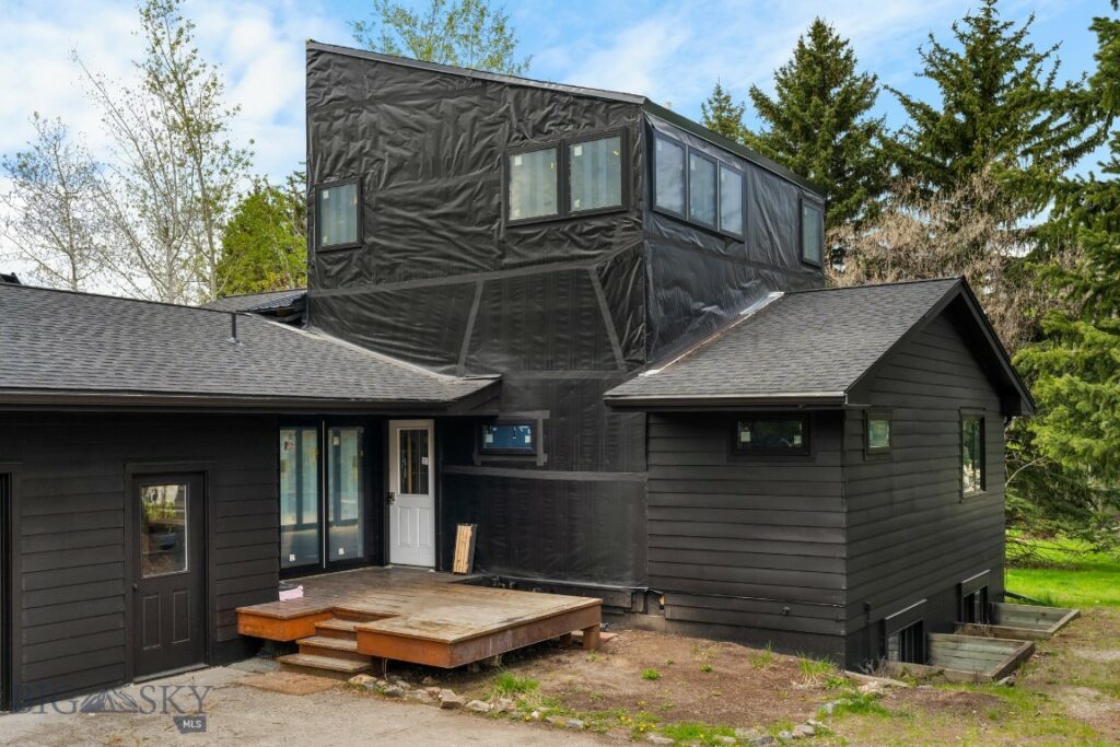 8454 Goldenstein Lane, Bozeman MT 59715
