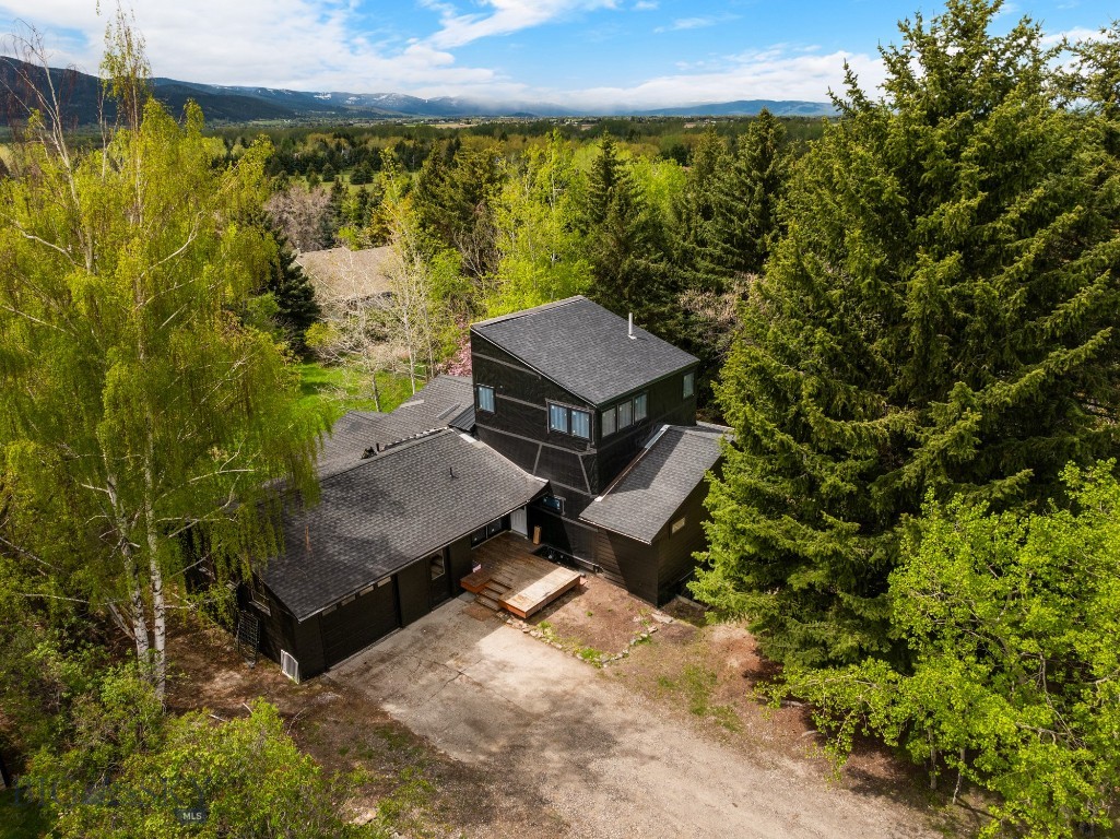 8454 Goldenstein Lane, Bozeman MT 59715