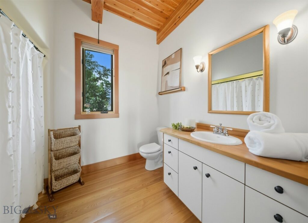 855 Deer Path, Bozeman MT 59718