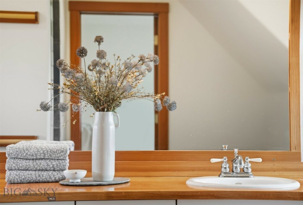 855 Deer Path, Bozeman MT 59718