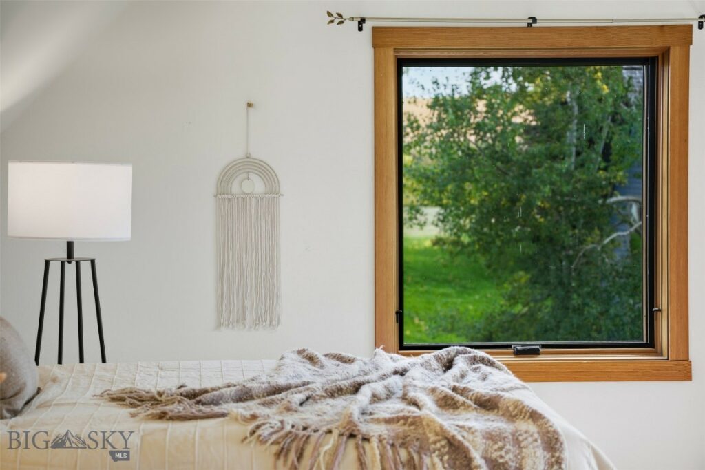 855 Deer Path, Bozeman MT 59718