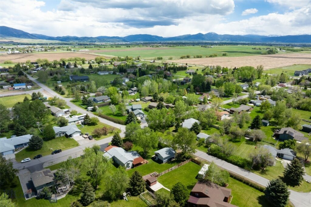 855 Doane Road, Bozeman MT 59718