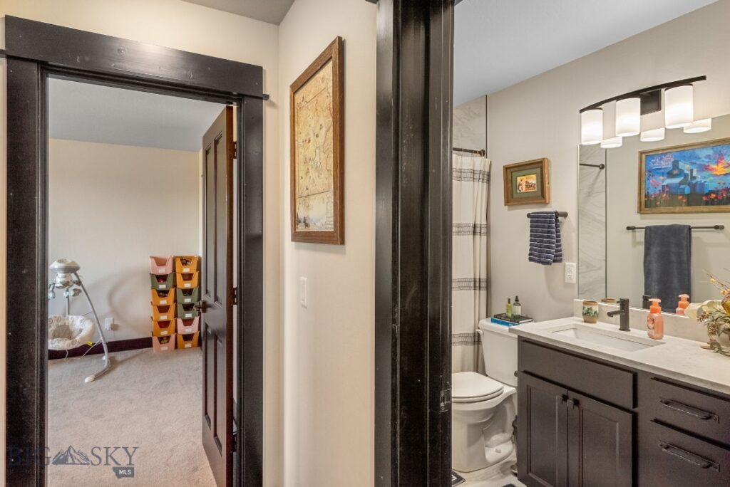 856 White Horse Loop, Bozeman MT 59718