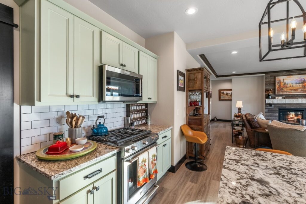 856 White Horse Loop, Bozeman MT 59718