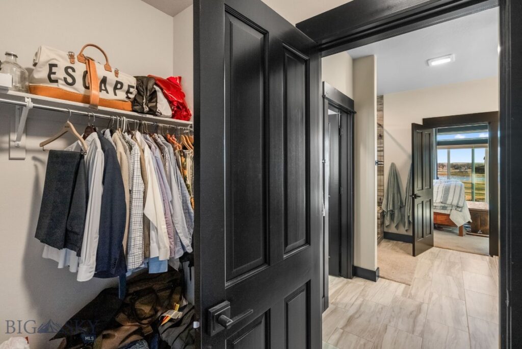 856 White Horse Loop, Bozeman MT 59718