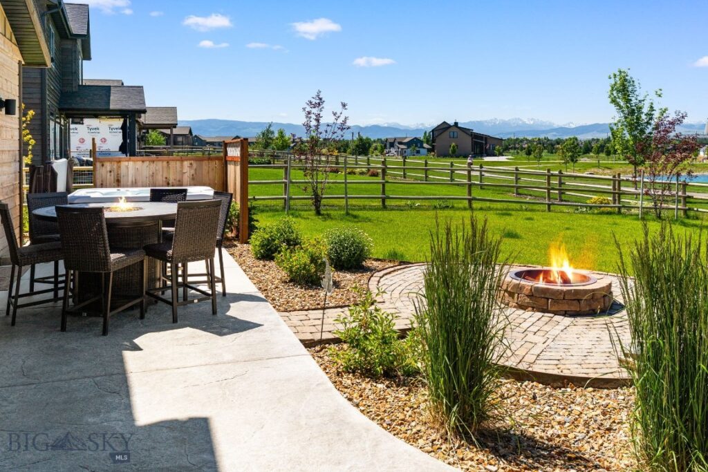 856 White Horse Loop, Bozeman MT 59718