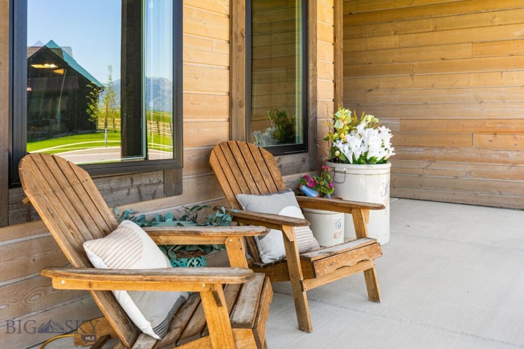 856 White Horse Loop, Bozeman MT 59718