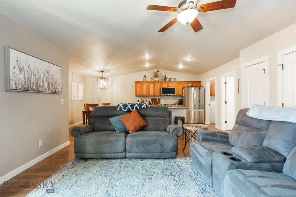 86 Tail Feather, Bozeman MT 59718
