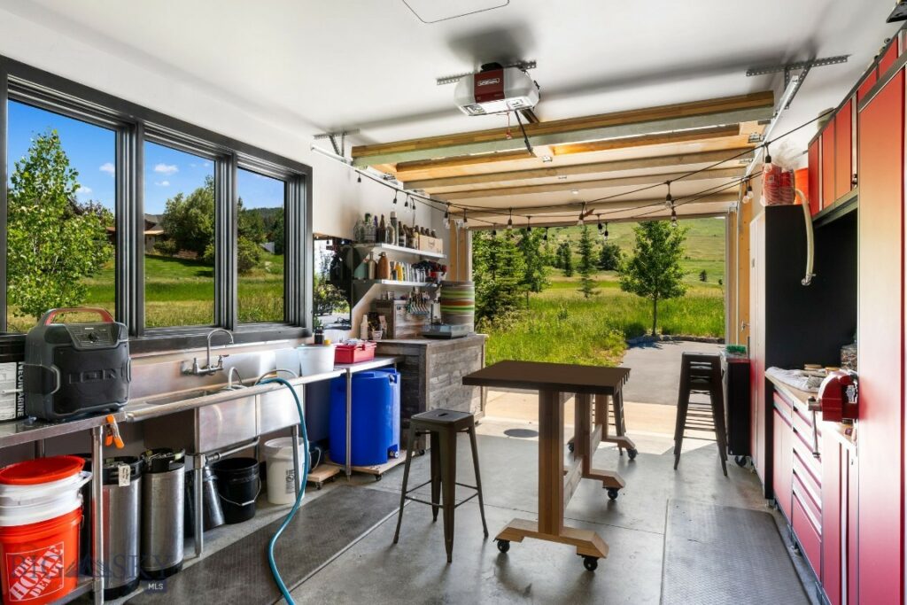 866 Doney Way, Bozeman MT 59718
