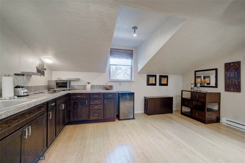 8733 Huffman, Bozeman MT 59715