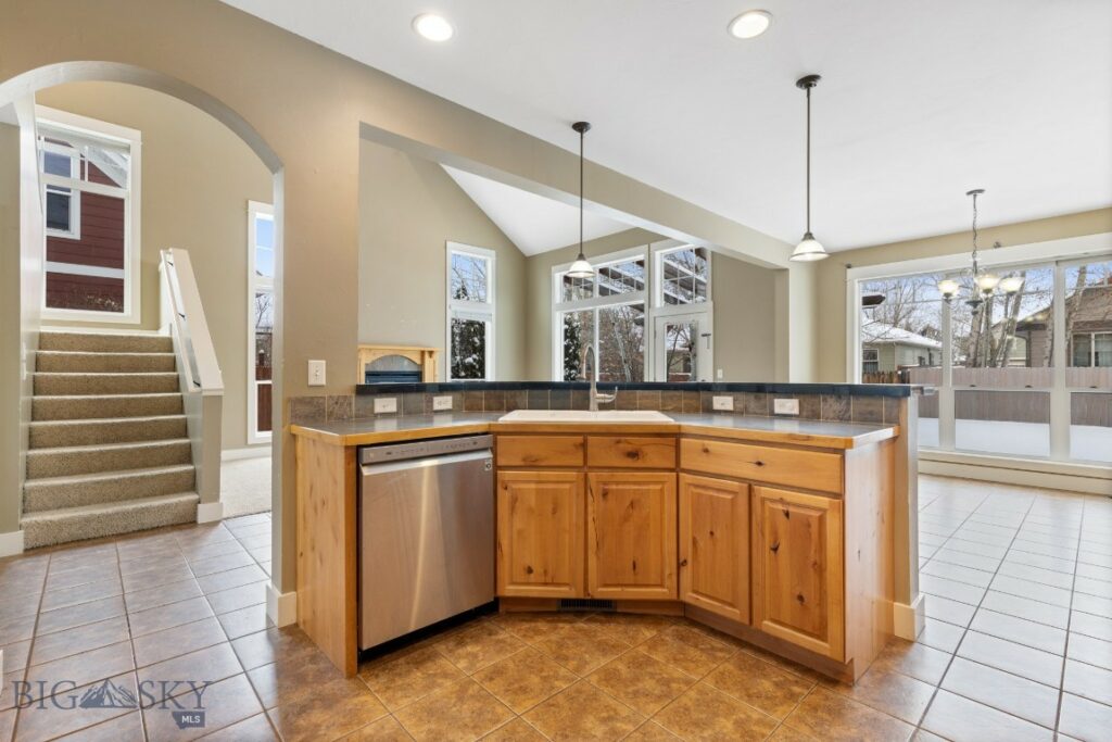 885 Loxley Drive, Bozeman MT 59718