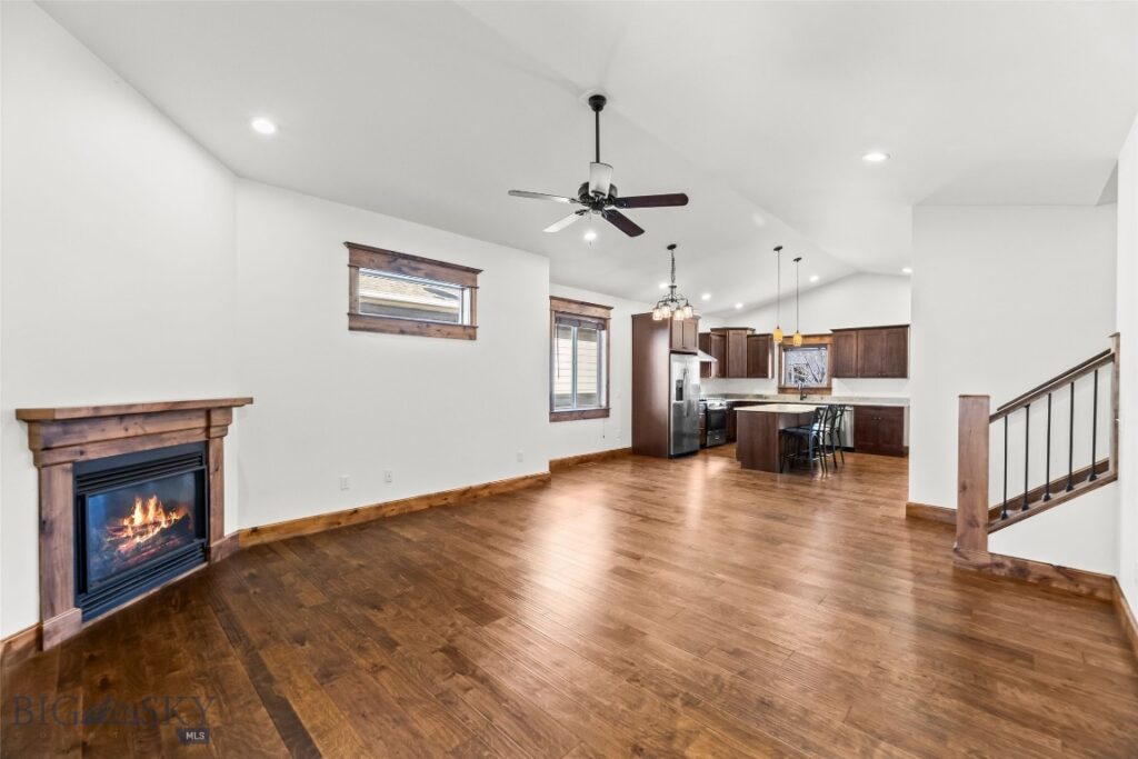 886 Flanders Creek Avenue, Bozeman MT 59718