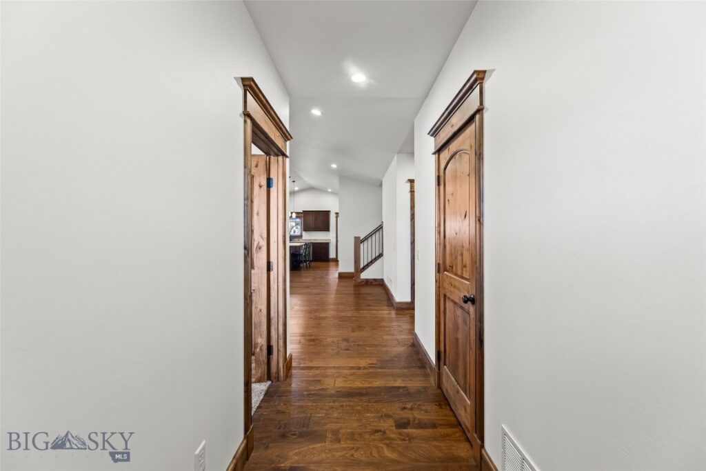 886 Flanders Creek Avenue, Bozeman MT 59718