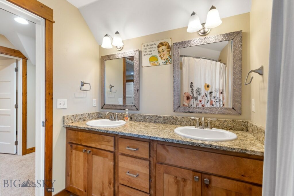 887 Hanson Street, Bozeman MT 59718