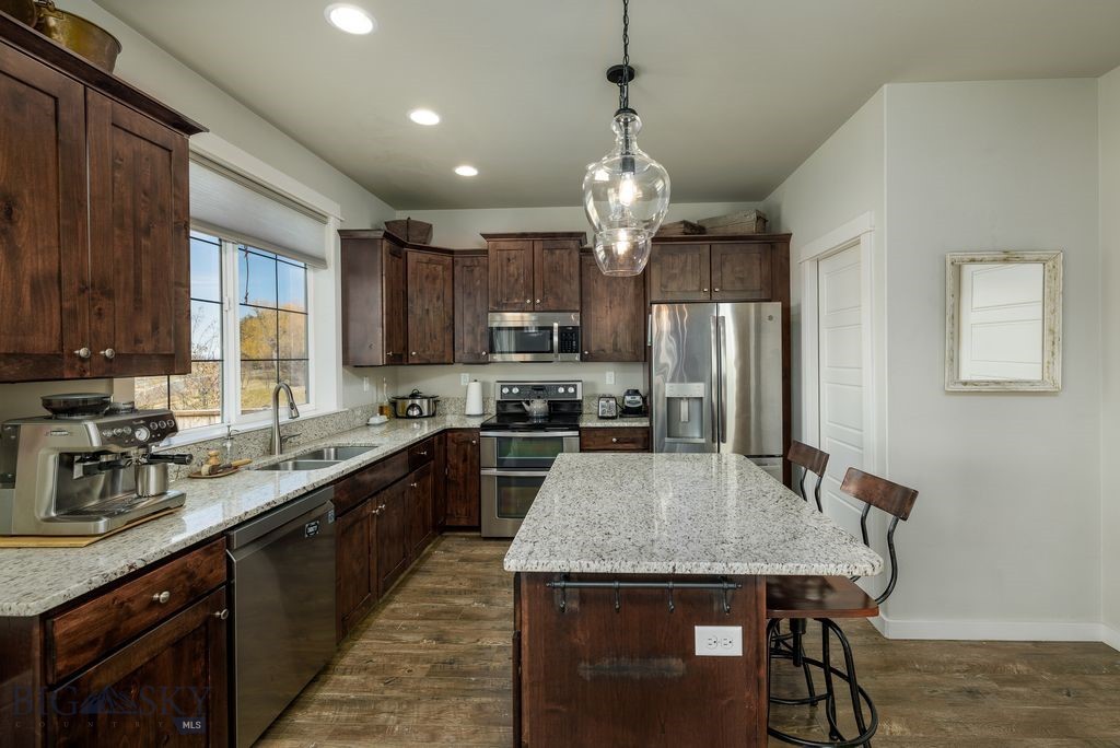 89 Red Rock Court, Bozeman MT 59718