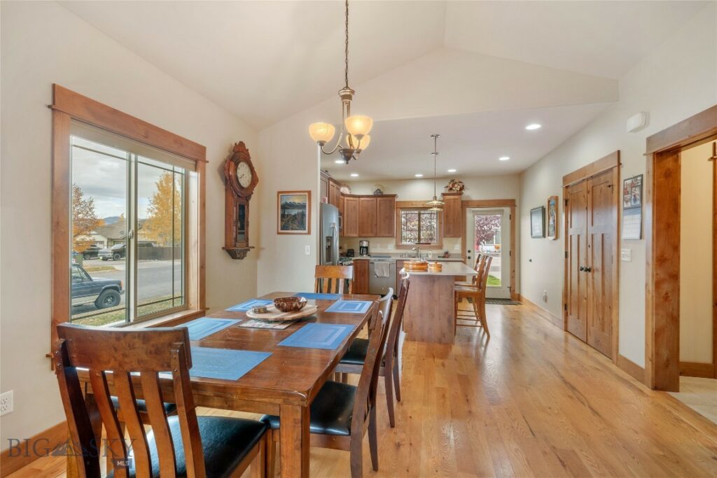 890 Flanders Creek Avenue, Bozeman MT 59718