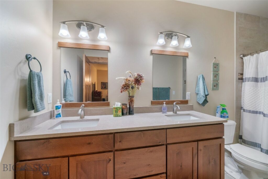 890 Flanders Creek Avenue, Bozeman MT 59718