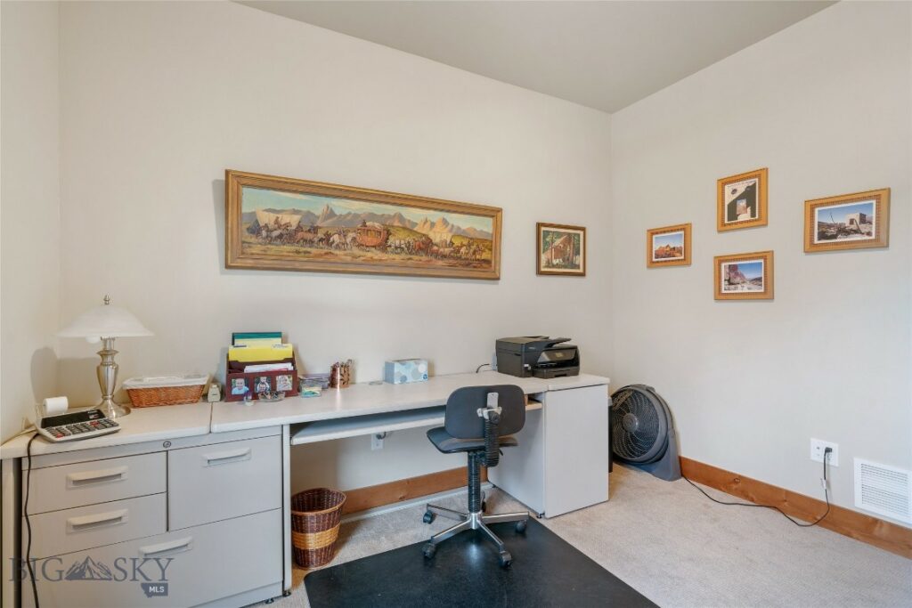 890 Flanders Creek Avenue, Bozeman MT 59718