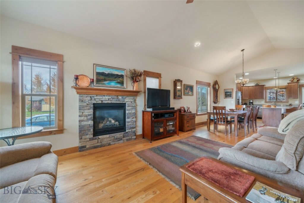 890 Flanders Creek Avenue, Bozeman MT 59718