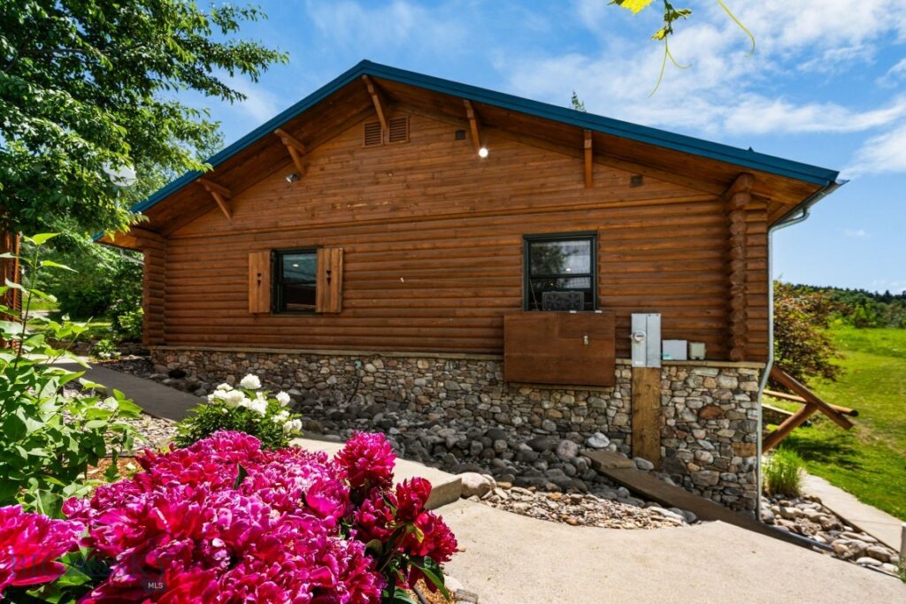 8965 Sandy Creek Lane, Bozeman MT 59715