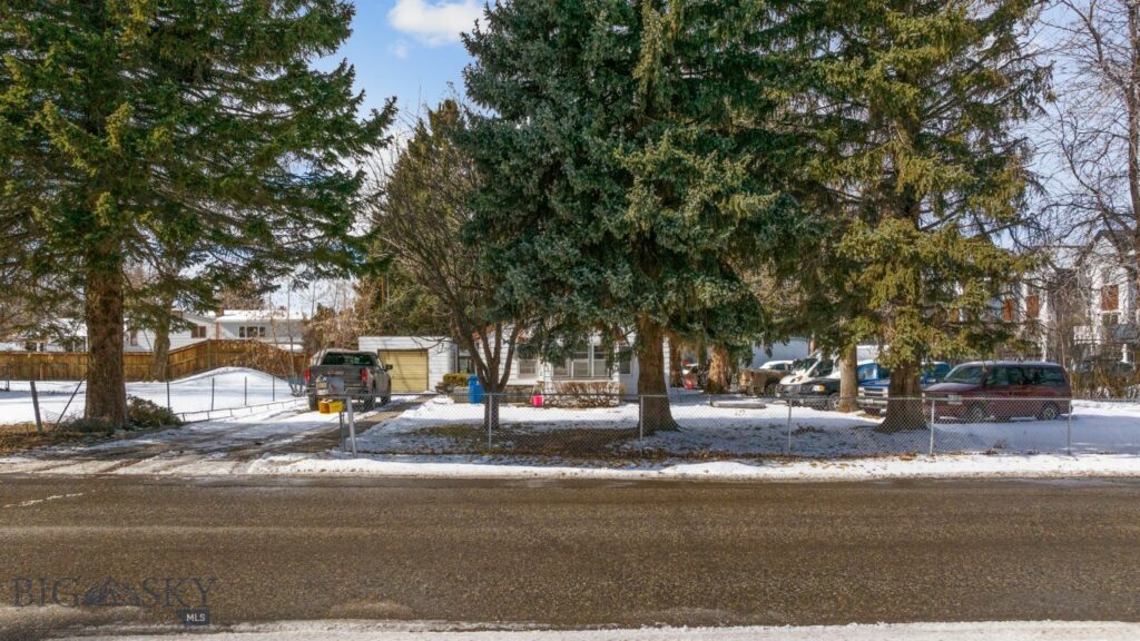 907 N 17th Avenue, Bozeman MT 59715