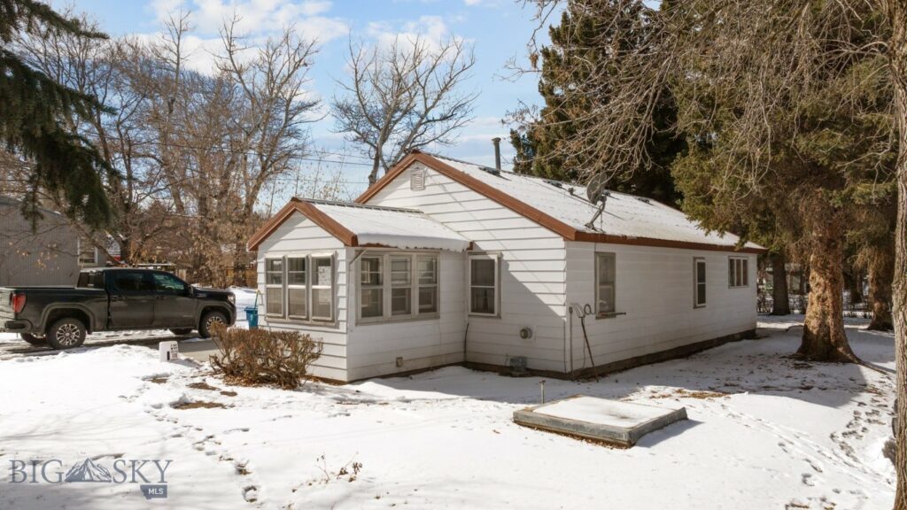 907 N 17th Avenue, Bozeman MT 59715
