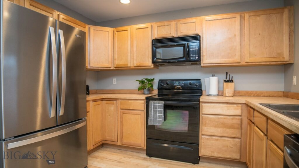 917 N 15th Avenue, Bozeman MT 59715