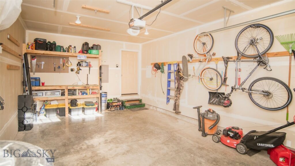 917 N 15th Avenue, Bozeman MT 59715