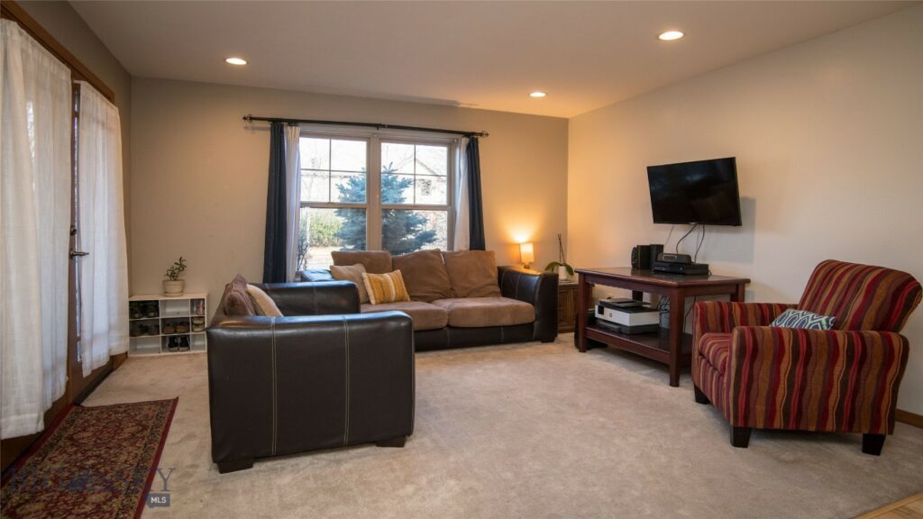 917 N 15th Avenue, Bozeman MT 59715